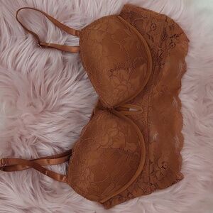 PRE-LOVED MARILYN MONROE PLUNGE LACE PUSH-UP UNDERWIRE BRALETTE-34C